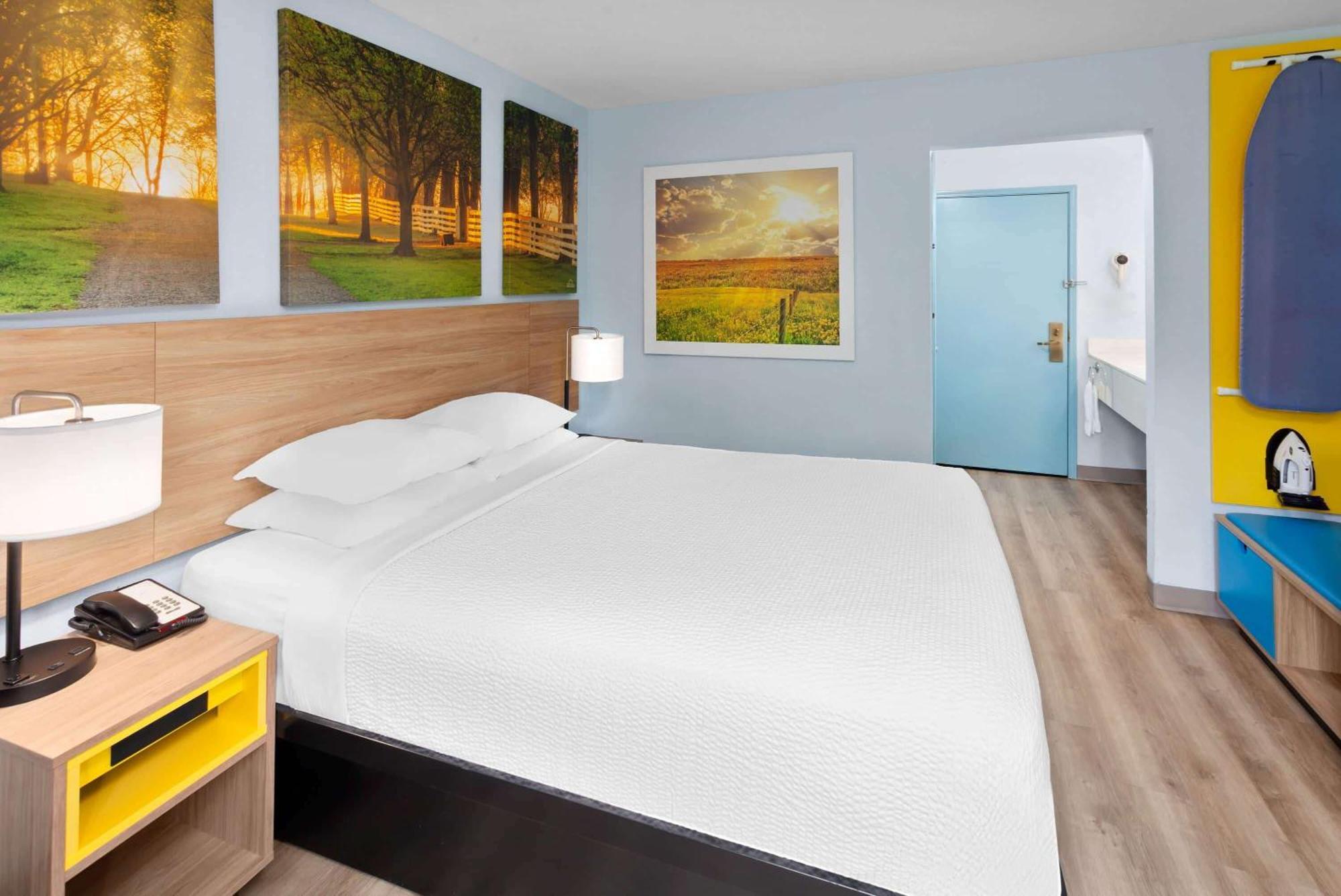 Days Inn & Suites By Wyndham Siler City Ngoại thất bức ảnh